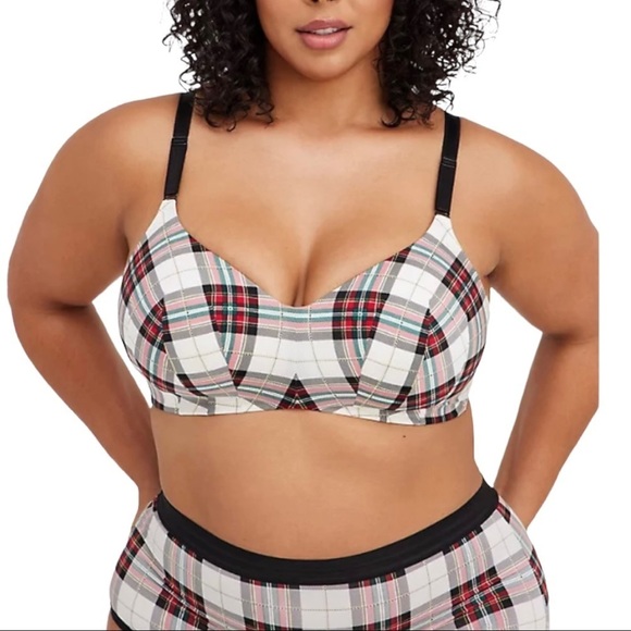 New with tags TORRID Lightly Lined Everyday Wire-free Bra - Size: 40DDD - Picture 1 of 13
